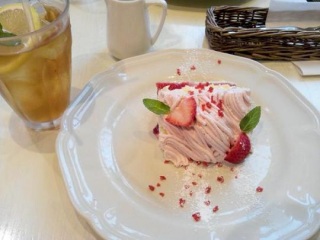 �X�g���x���[�����u�����B